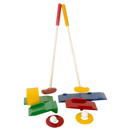 Teren de golf din lemn pentru copii cu obstacole