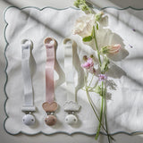 Клипс За Залъгалка Wood Vanilla White Elodie