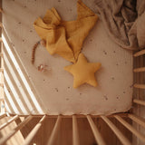 Бебешки Муселинов Чаршаф 40х100 См. Crib Sheet Small Falling Stars Mushie