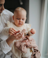 Четка За Зъби Напръстник 2 Бр. Blush Shifting Sand Mushie