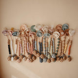 Силиконов Клипс За Залъгалка Silicone Pacifier Clip Luna Faux Wood Mushie