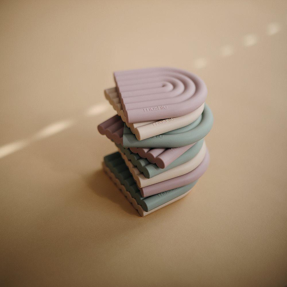 Силиконова Гризалка Rainbow Shifting Sand Mushie