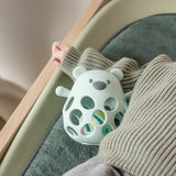 Бебешка Силиконова Дрънкалка С Топче Bear Pastel Green Nattou