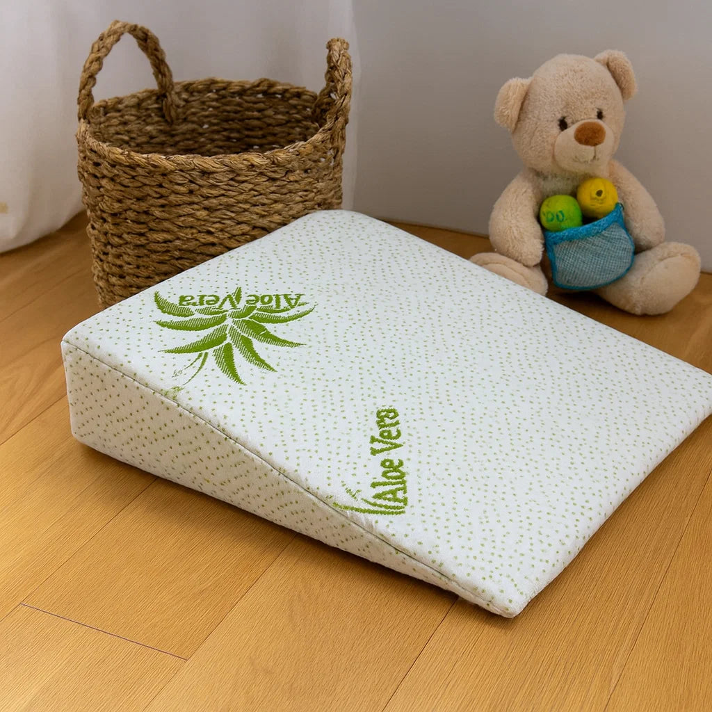 Бебешка Антирефлуксна Възглавница 60х39см Aloe (алое Вера) Rainy