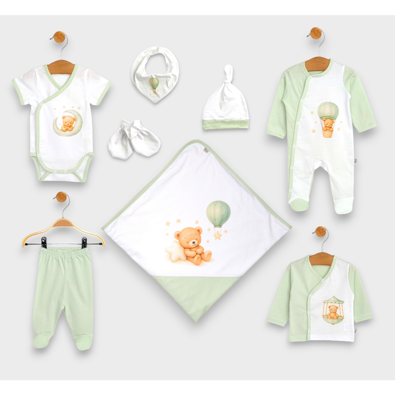 Бебешки Комплект За Изписване 8ч. Green Bear Rainy