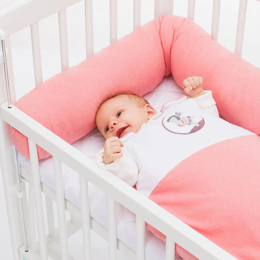 Обиколник За Бебешка Кошара Fillikid Bedworm Bunny Pink --- BebeMama