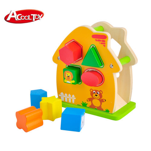 Дървена Къщичка С Животни - Сортер - Дървени Играчки - Smartbaby - BebeMama