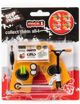 Играчка За Пръсти Скутер, Бял - Петрушки - Grip & Tricks - BebeMama